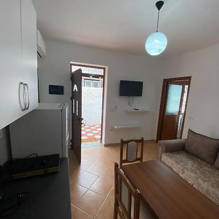 Dangolli House Apartment Vlore Ngoại thất bức ảnh