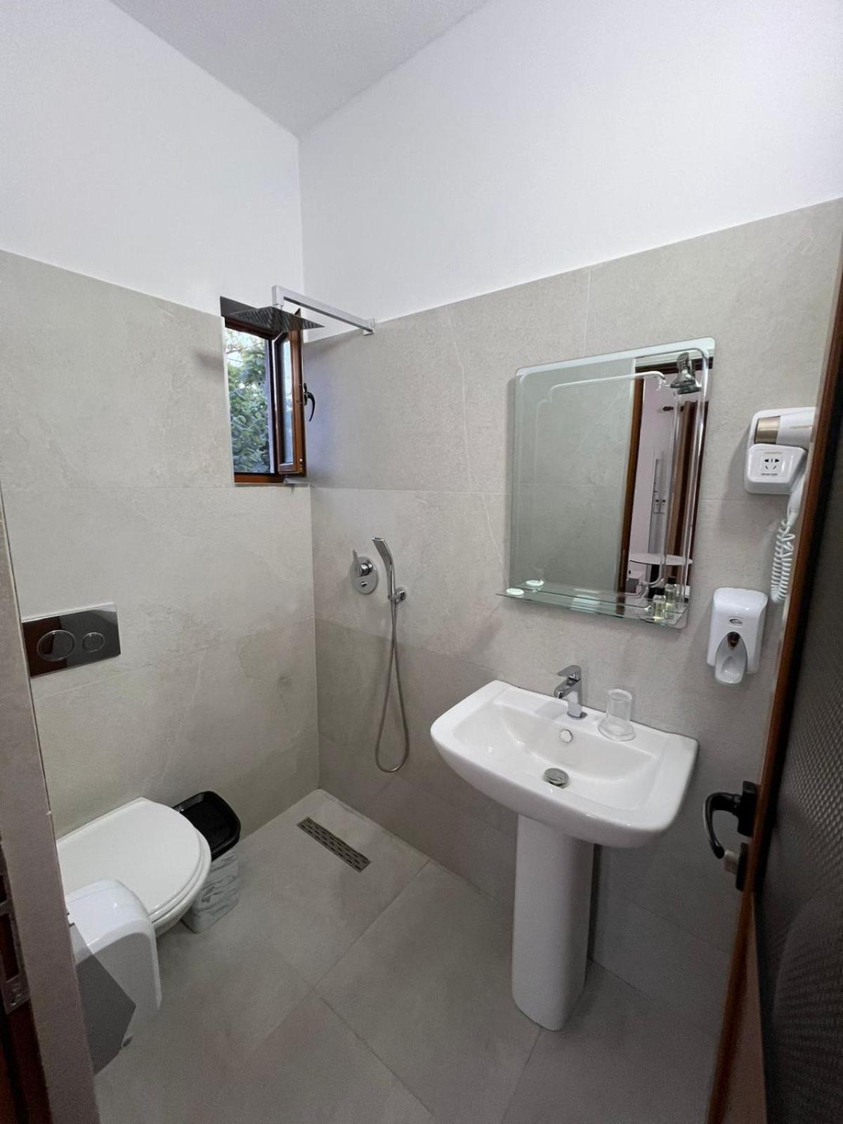 Dangolli House Apartment Vlore Ngoại thất bức ảnh